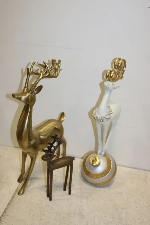Reindeer Décor