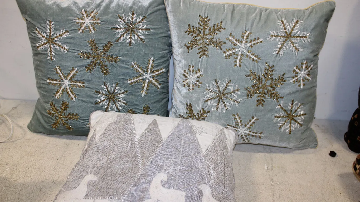 Christmas Throw Pillows