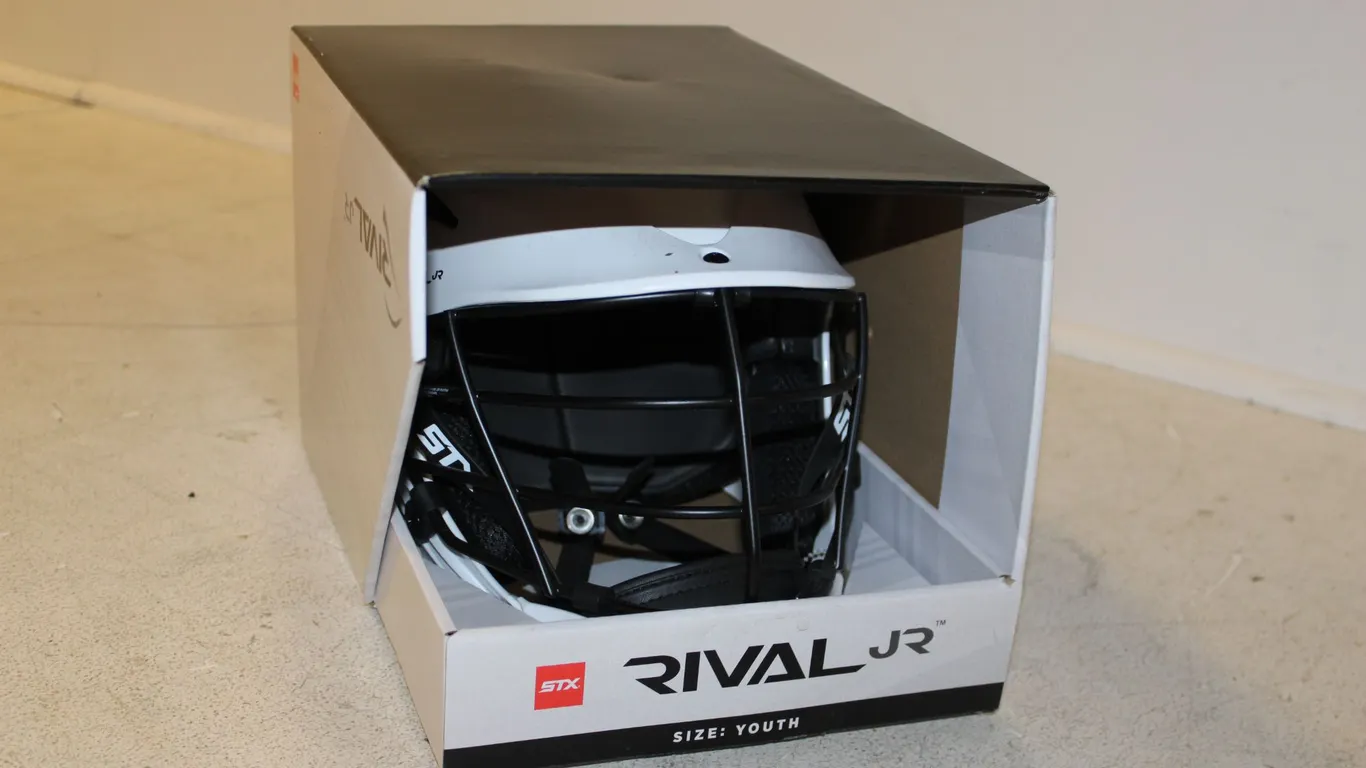 STX Rival Jr Helmet