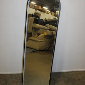 Lighted Floor Mirror