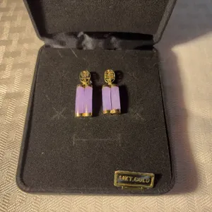 14K Lavender Type Earrings