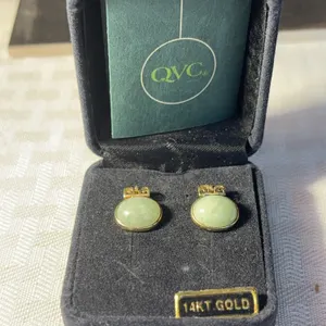14K Chinese Jade Earrings