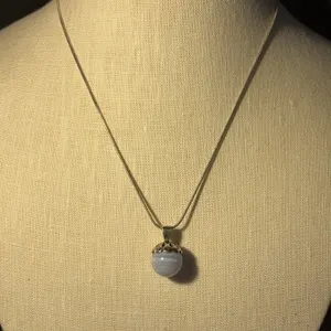 Sterling Blue Agate Pendant and Chain Necklace
