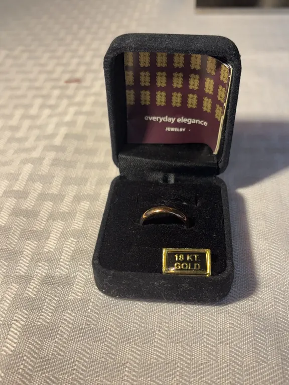 18K Gold Band Ring