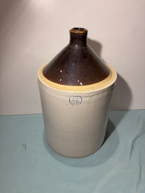 5 Gallon Two-Tone Jug