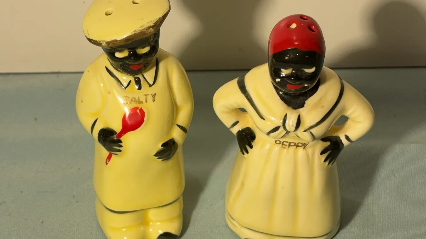 Porcelain Black Mammy Salt and Peppers