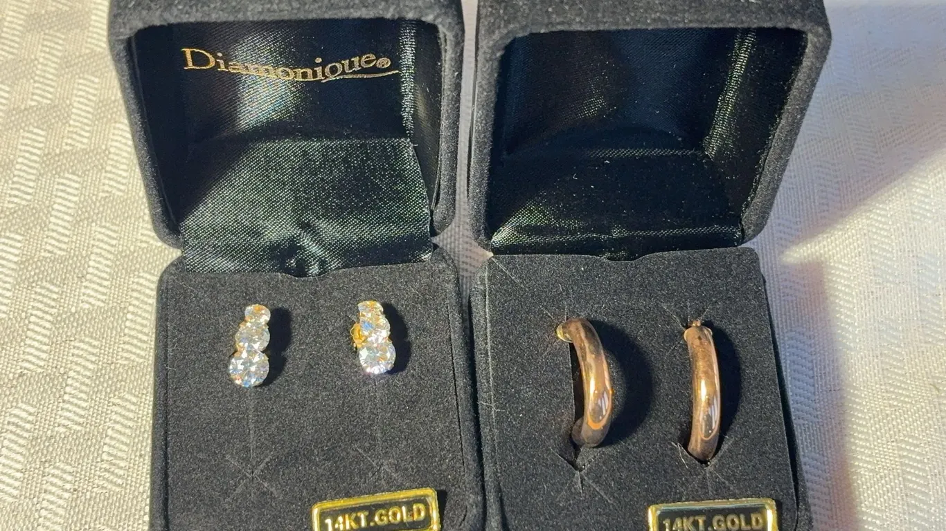 Two Pairs of 14K Earrings