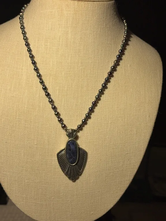 SW Sterling Silver Beaded Necklace With Pendant
