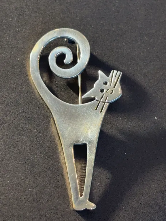 Sterling Silver Cat Pin