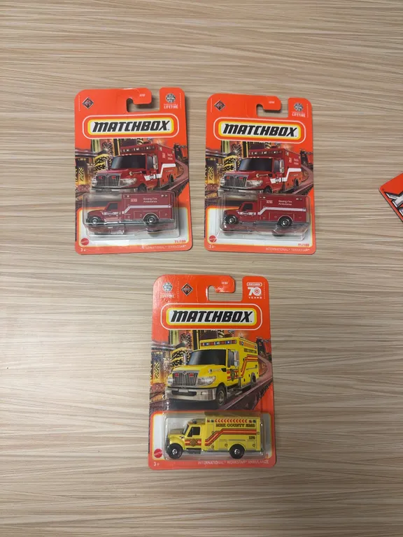 MATCHBOX 2023: international terrastar #71 – international work star ambulance #38