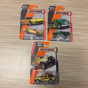 MATCHBOX 2015: 15 Corvette stingray #63 – Seagrave #70 – Toyota Tacoma #75