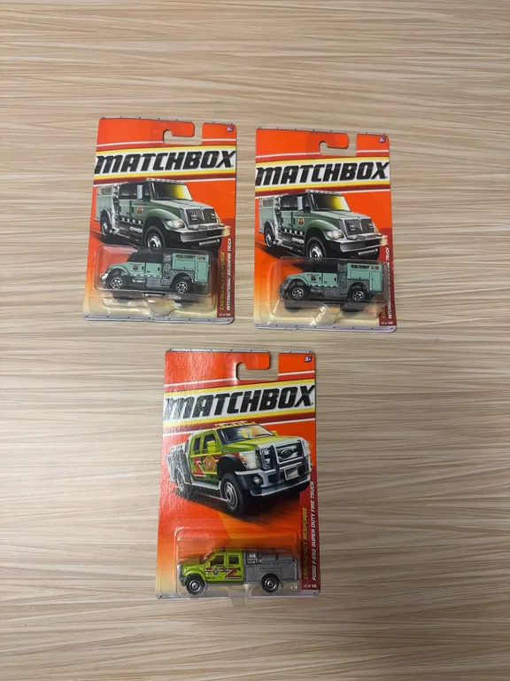 MATCHBOX 2010: emergency response international brush fire truck #52 – Ford F550 super duty fire tru