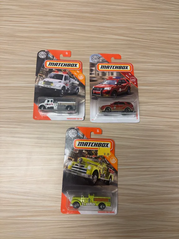 MATCHBOX 2019: freightliner M2 106#34 – Seagrave fire engine #26–16 Ford interceptor utility #1