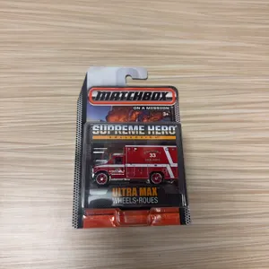 Matchbox on a mission Supreme Hero Collection : Ford E-350 Ambulance ￼