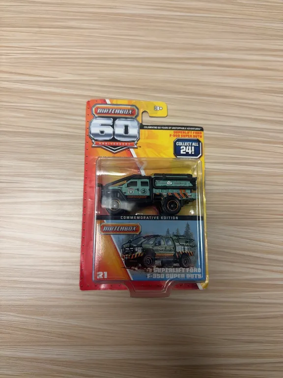 MATCHBOX: 60 anniversary superlift Ford F350 super duty 2012