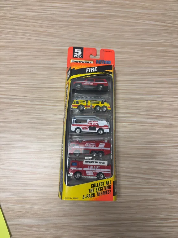 MATCHBOX 5 CAR SET : 1996 FIRE