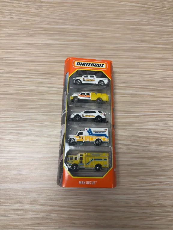MATCHBOX 5 CAR SET : 2021 MBX RESCUE