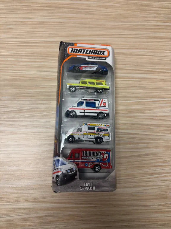 MATCHBOX 5 CAR SET : 2014 EMT 