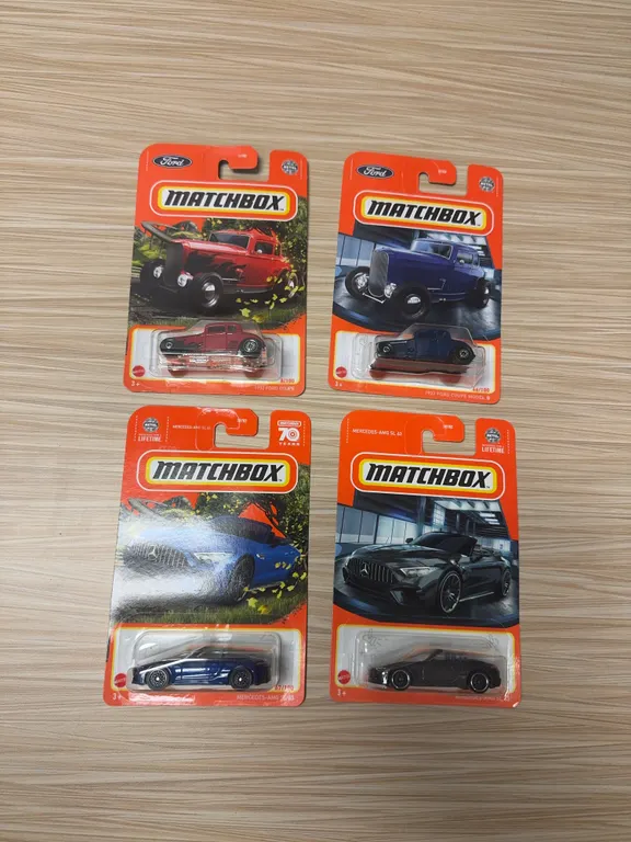 MATCHBOX: 1932 Ford coupe / Mercedes AMG SL 63 