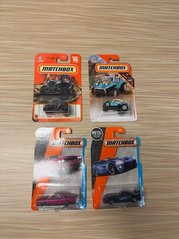 MATCHBOX: Polaris RZR / Baja bandit / Dodge Challenger SRT8 / Dodge Viper GTSR