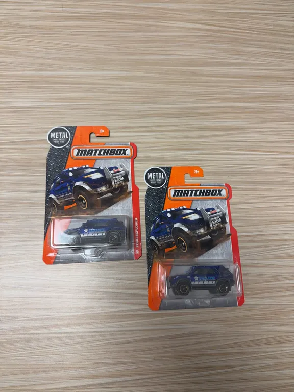 MATCHBOX: Ford Explorer