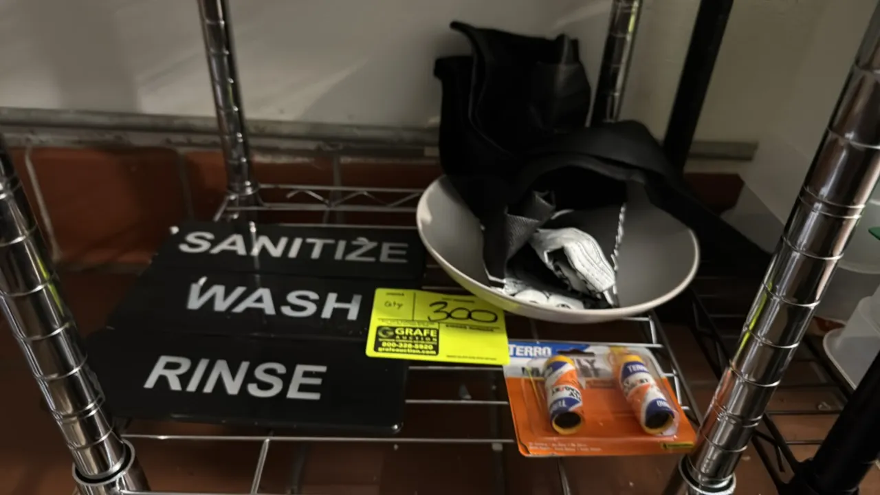 Restaurant accessories package lot. Includes (3) sink signs ('Wash', 'Rinse', 'Sanitize'), (1) shallow bowl, (1) fabric tote bag, and (1) 2-pack of Te