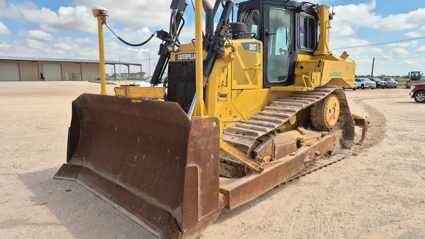2014 CAT D6T XL CRAWLER TRACTOR SN: CAT00D6TVGMK01560