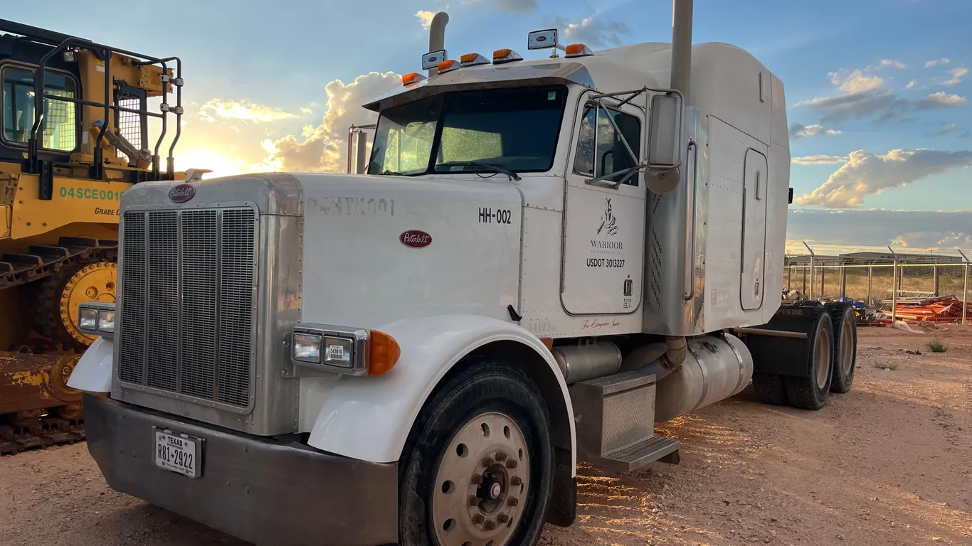 2003 PETERBILT 378 TANDEM AXLE SLEEPER TRUCK TRACTOR VIN: 1XPFDB9XX3N595536