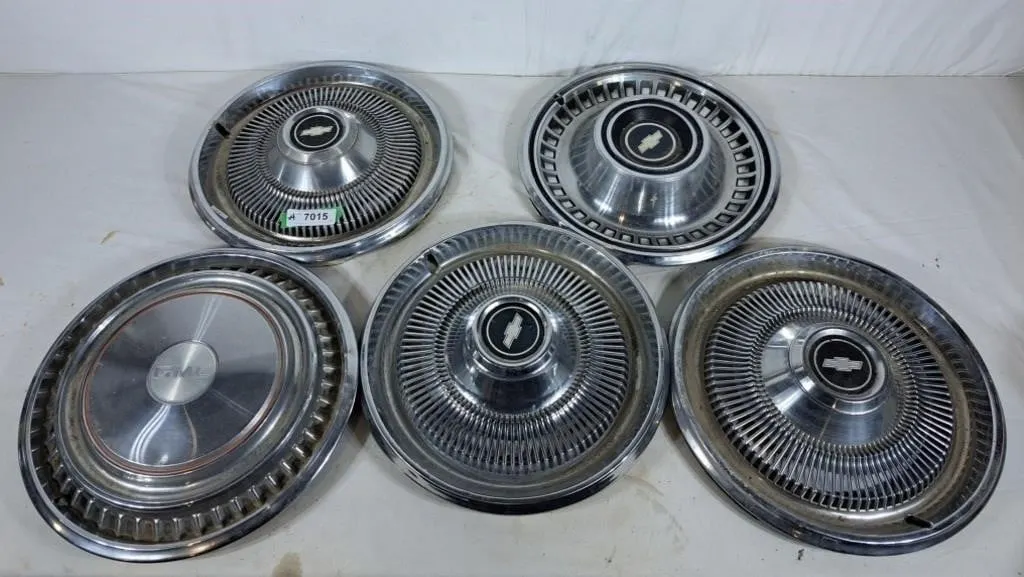 Chevrolet and GMC Hub Caps