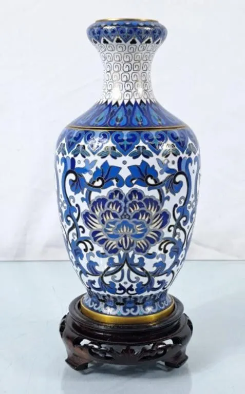 Beautiful Blue & White Cloisonne Vase w/Footed