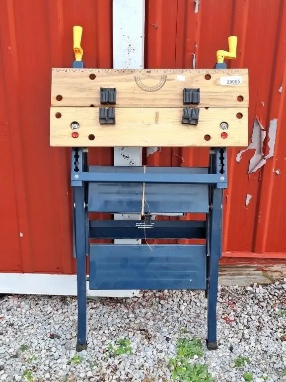 Mastercraft folding work table
