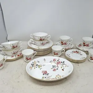 34 piece Royal Albert China Garden dishware