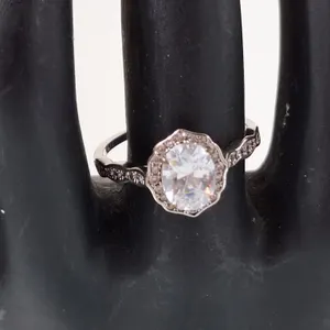 Gorgeous Size 7.5 statement ring. Unmarked. Cubic