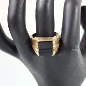 10K Square Black Onyx ring. Size 10.5