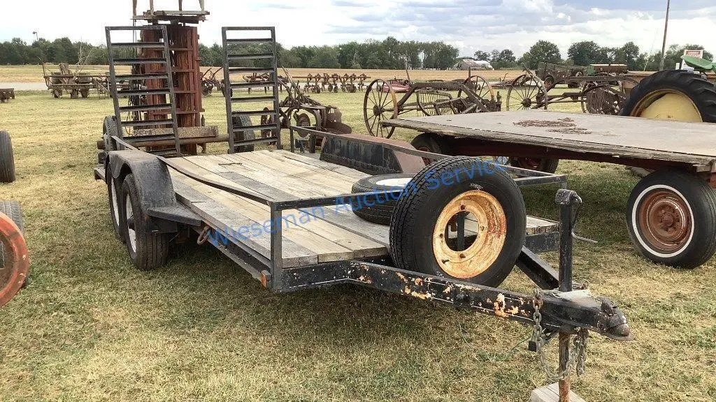 BUMPER HITCH WAGON WITH RAMPS