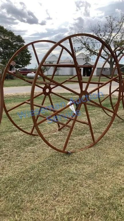 STEEL SPOOL - APPROXIMATELY 7FT