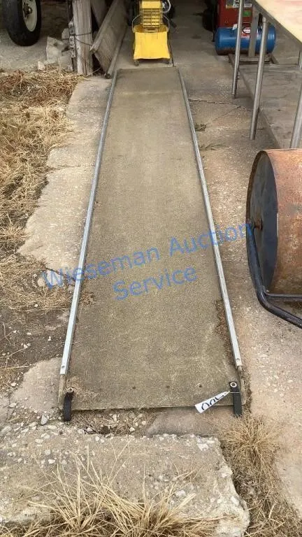 MELCHER LOADING RAMP
