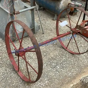 STEEL WHEELS ON AXLE