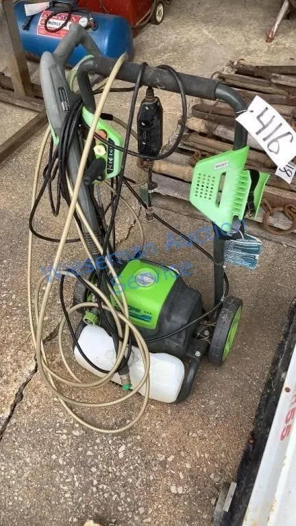 ELECTRIC PRESSURE WASHER - 1800PSI
