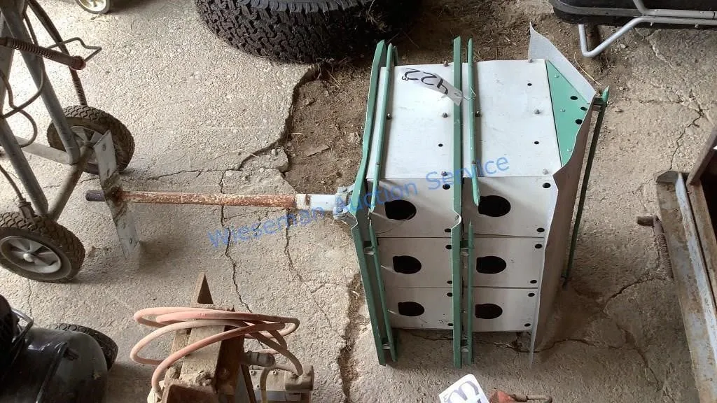 ALUMINUM PURPLE MARTIN HOUSE