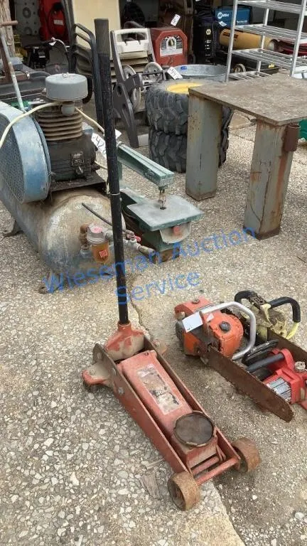 3 TON FLOOR JACK