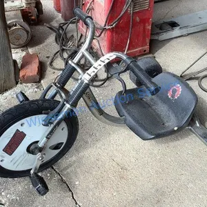 RAZOR SCREAM MACHINE TRIKE TOY