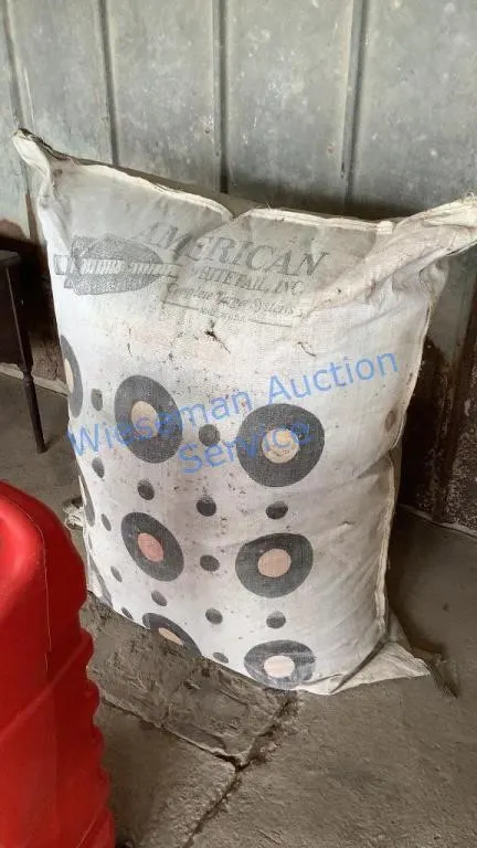 AMERICAN WHITETAIL ARCHERY TARGET