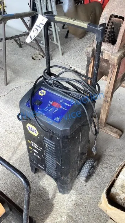 NAPA 90-150 BATTERY CHARGER / STARTER