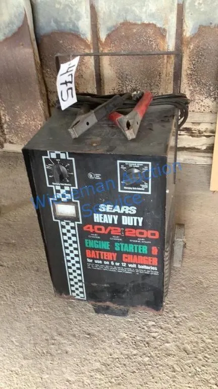 SEARS BATTERY CHARGER / STARTER 6-12V