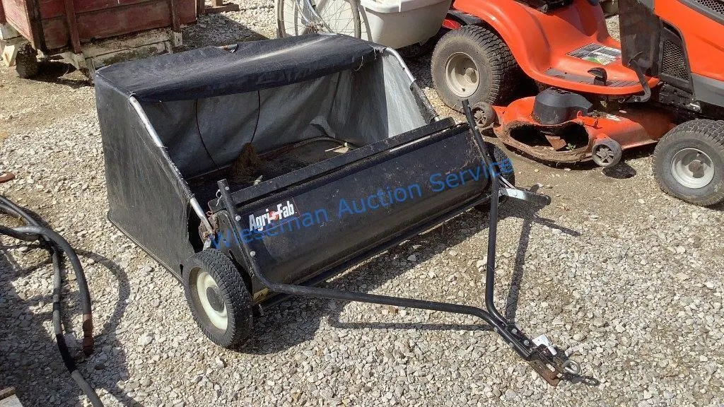 AGRI-FAB LAWN SWEEP