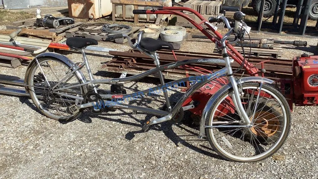 KENT SHIMANO DUAL DRIVE BICYCLE - 21 SPEED