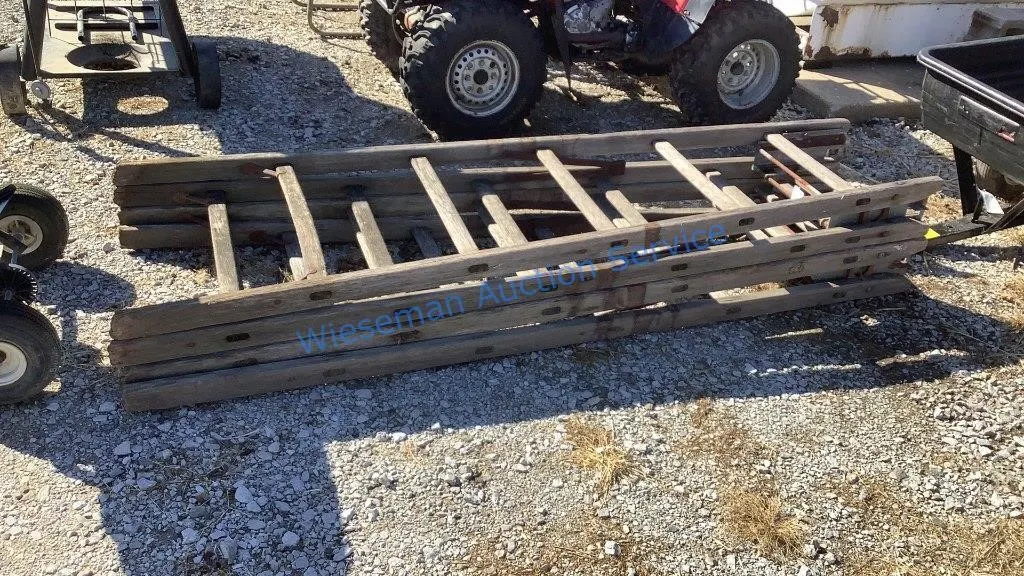 ANTIQUE WOODEN SCAFFOLDING PIECES