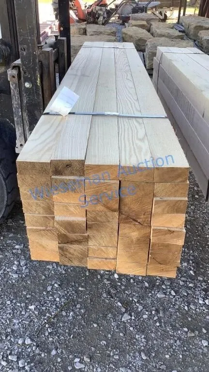 2x4x8 FRESH SAWN OAK LUMBER (40 BOARDS)