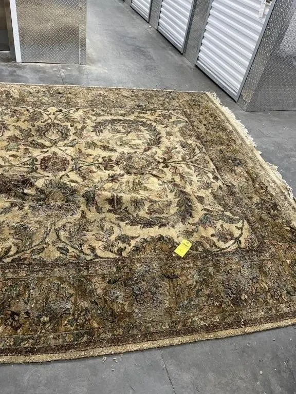 ORIENTAL RUG - 12'x9'